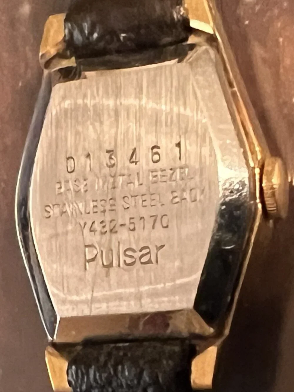 Vintage Pulsar Quartz Women's Gold Tone Watch (413)